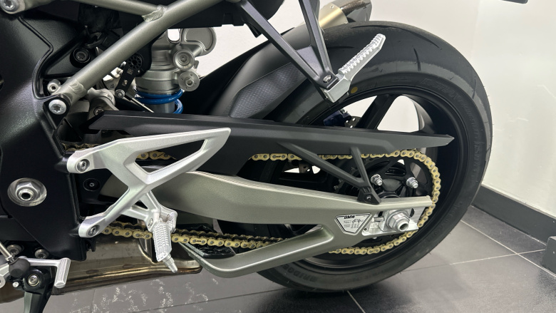 BMW M 1000 R (25MY)